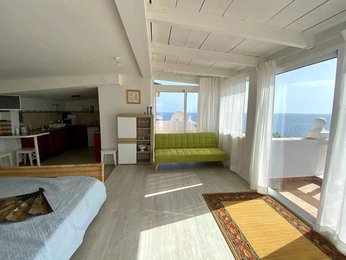 Villa Blanca Callao Salvaje 0*,